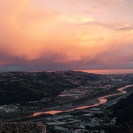 3 Pieces Dans Le Ciel Lägenhet Gattières Exteriör bild